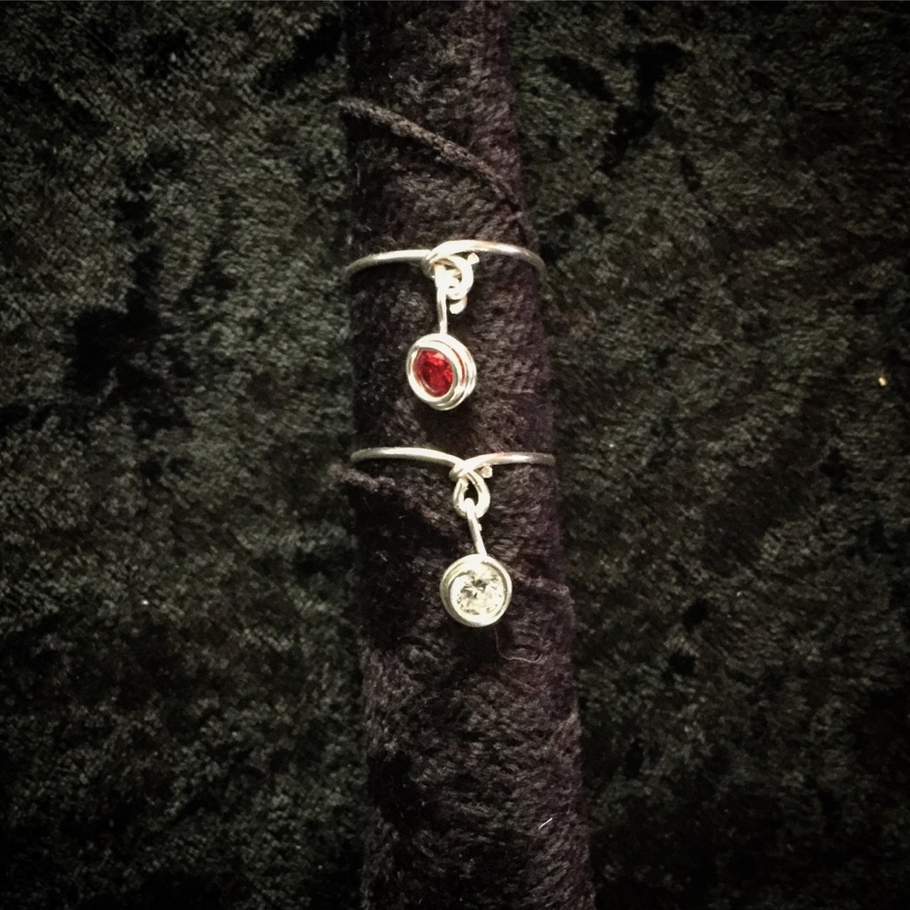 Floating gemstone rings